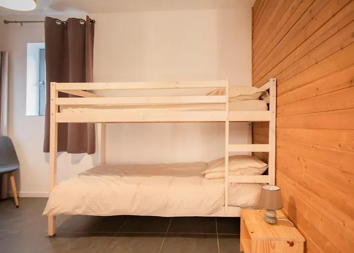 Vakantiehuis Suprana - Piscine Privee & Nature, 10 Pers