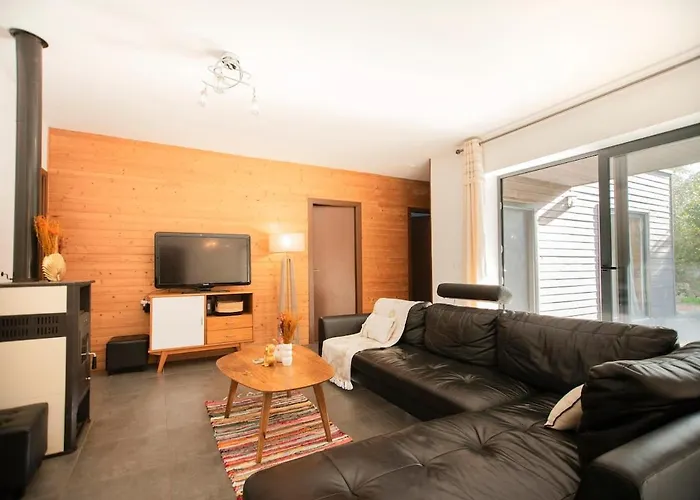 Suprana - Piscine Privee & Nature, 10 Pers Vakantiehuis Zonza