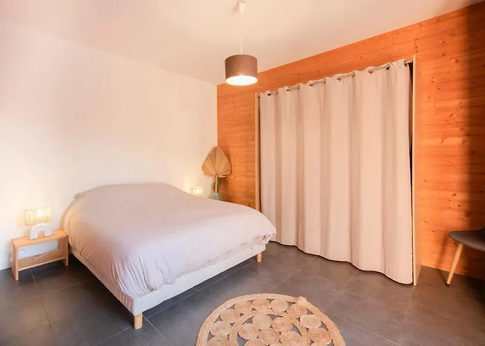 Suprana - Piscine Privee & Nature, 10 Pers